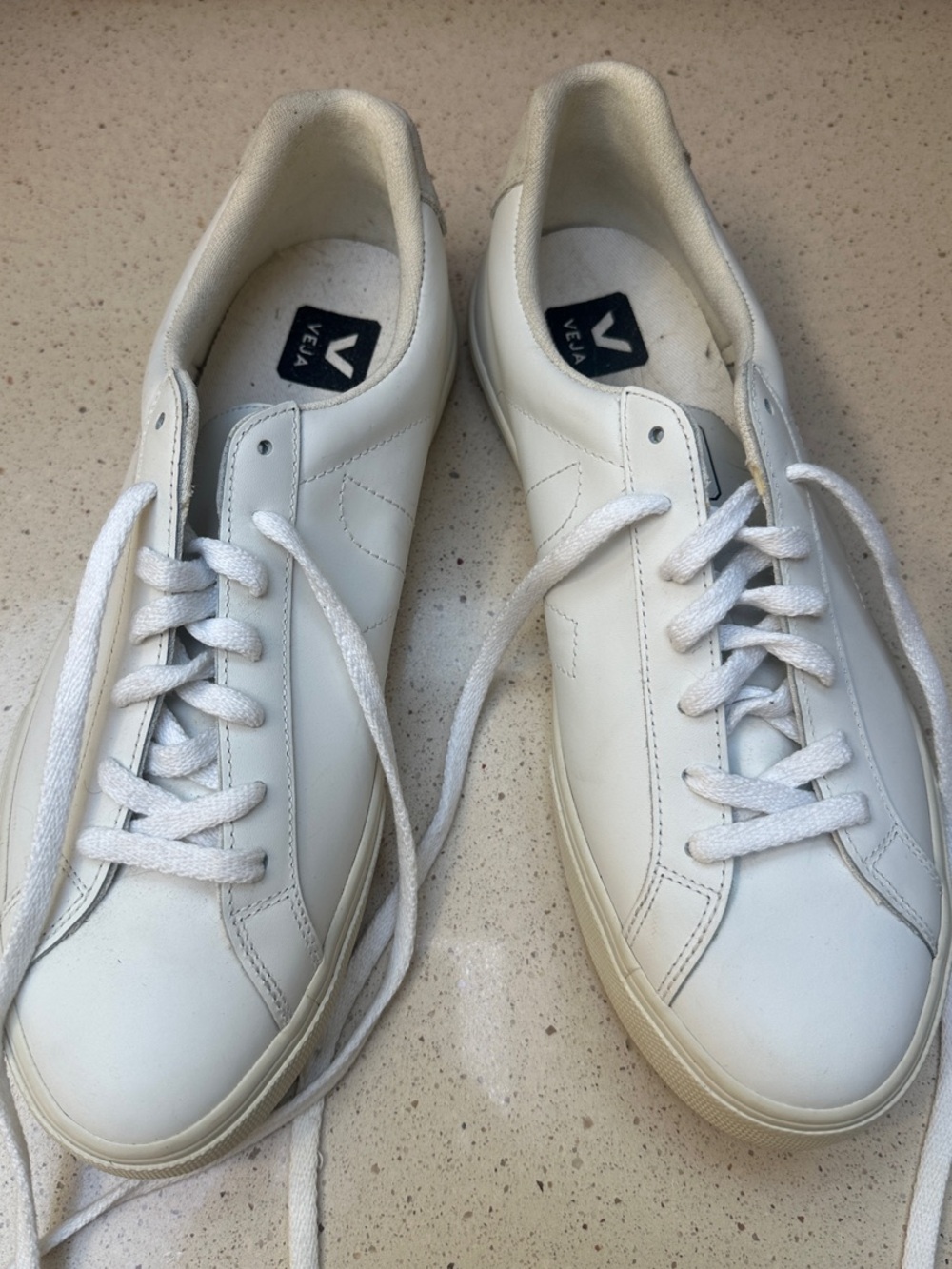 Veja White Womans Low-Top Leather Sneakers